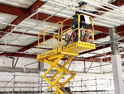 他社では断られた業務用エアコン工事も大阪府で対応