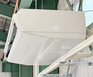 三菱電機製 天吊り形 設置風景