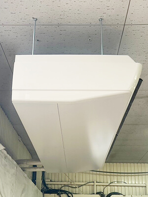 神奈川県綾瀬市 工場 三菱電機天吊りエアコン設置写真