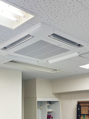 大阪市天王寺区での業務用エアコン設置工事実績