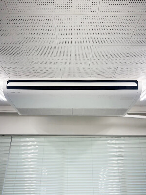 東京都杉並区 事務所 パナソニック天吊りエアコン設置写真